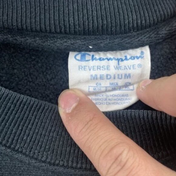 Champion Reverse Weave Crew Neck Sweater Men Medium M Black Pullover Sweatshirt - Picture 4 of 9